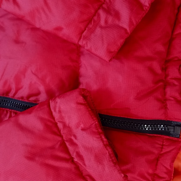 Vintage 90s Tommy Hilfiger Goose Down Puffer Jacket RED - Picture 9 of 14